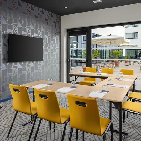 Hyatt House Paris Charles De Gaulle Airport 4*