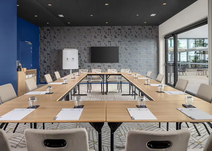 호텔 Hyatt House Paris Charles De Gaulle Airport 4*